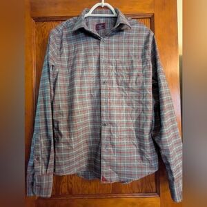 UNTUCKit Gray and Red Casual Button Down Shirt